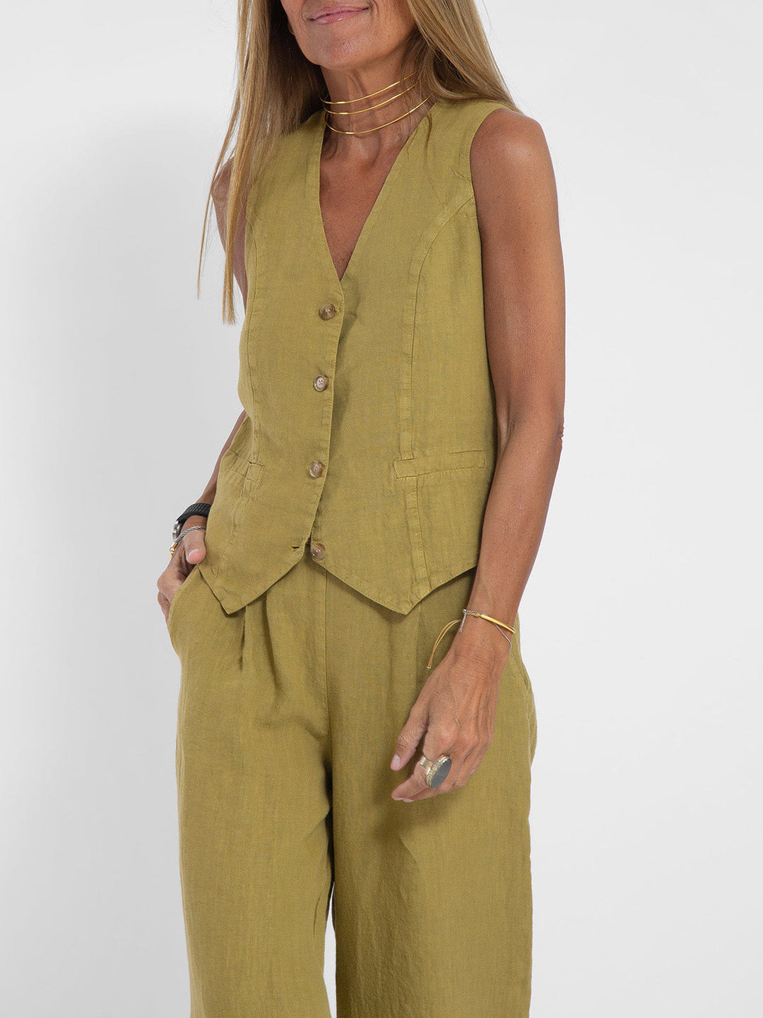 Femme Aarhus™ | Knappet vest og vide bukser