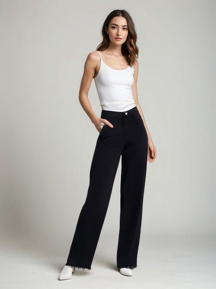 Femme Aarhus™ | Elegant Sort Jeans med Rå Finish