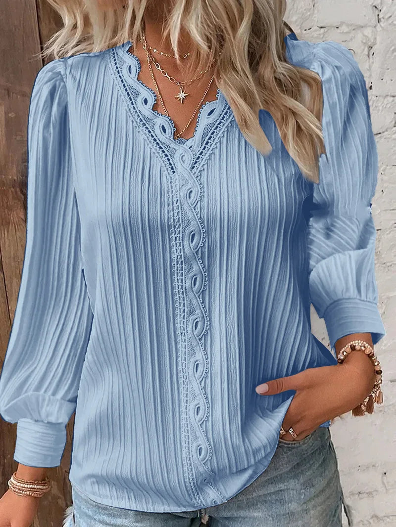 Femme Aarhus™ | Selvie – Bluse med spidskant og folder