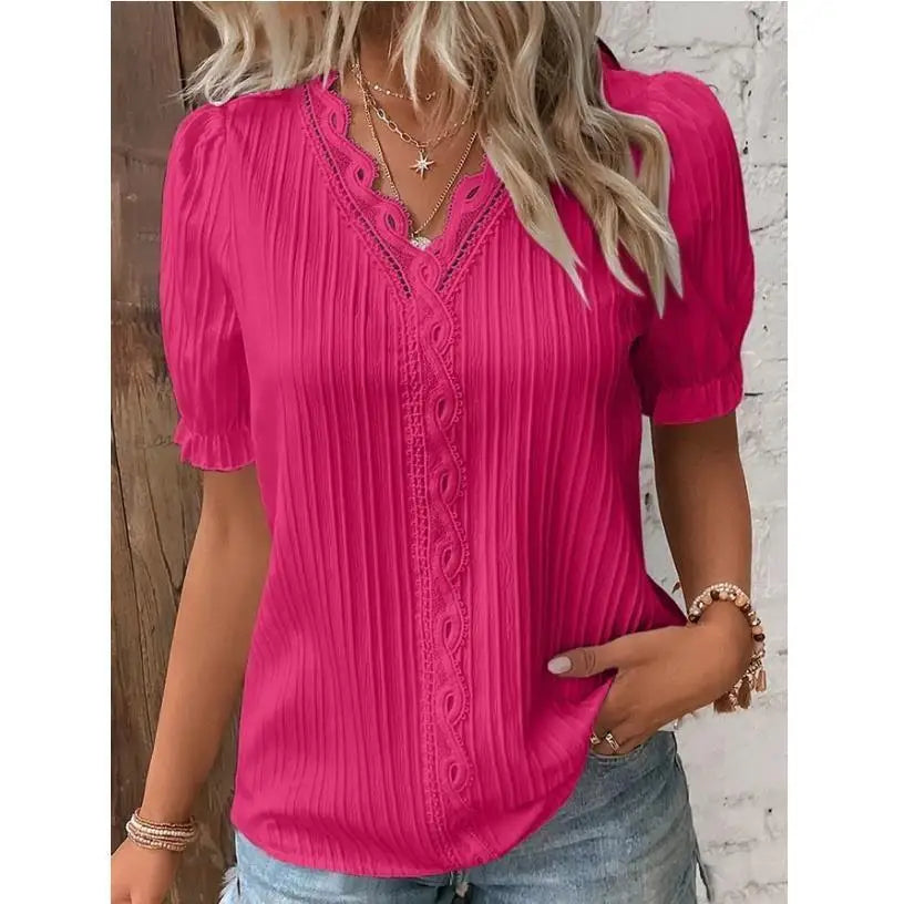 Femme Aarhus™ | Mira – Feminin top med spidsdetaljer