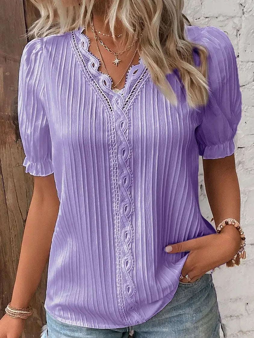 Femme Aarhus™ | Mira – Feminin top med spidsdetaljer