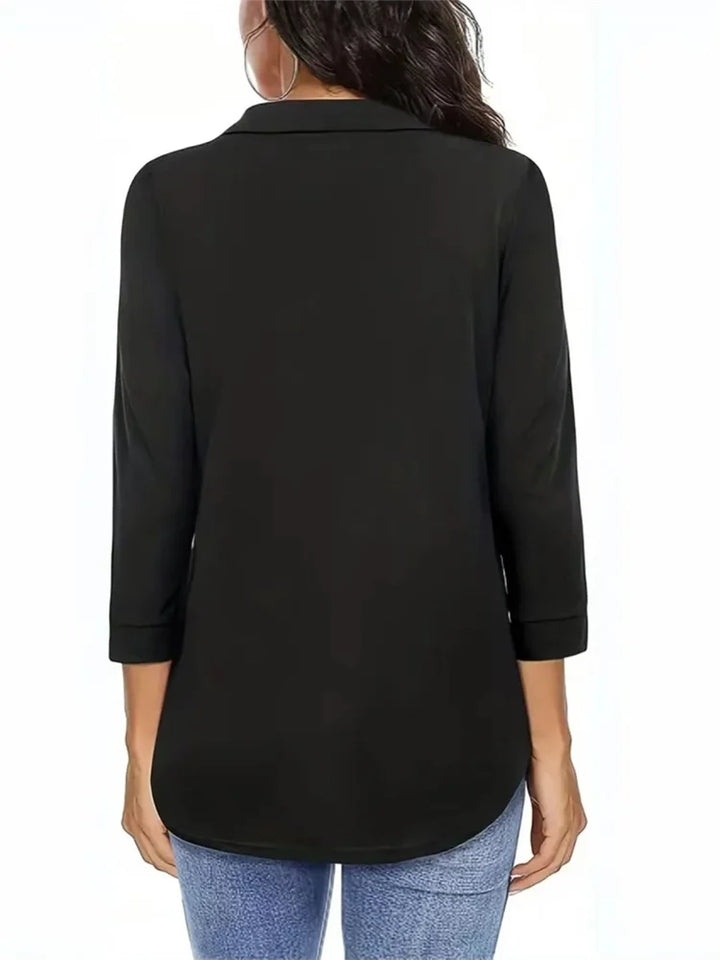 Femme Aarhus™ | Linnea – Elegant hverdagsbluse med V-udskæring