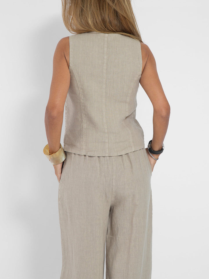 Femme Aarhus™ | Knappet vest og vide bukser