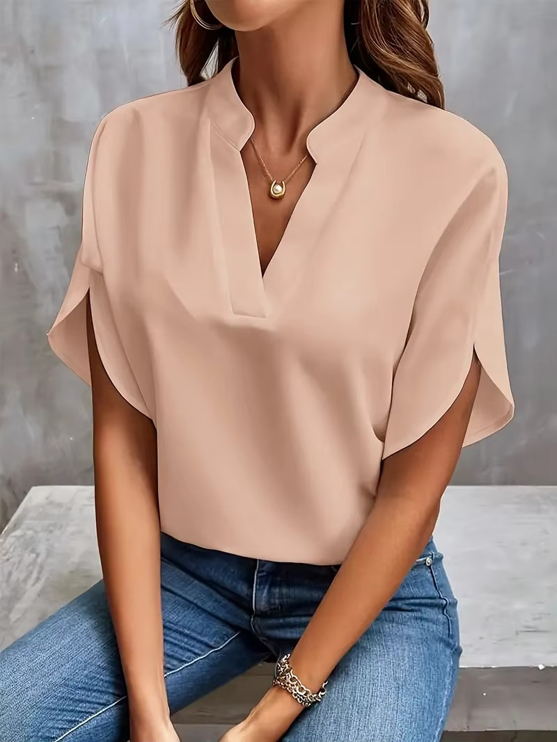 Femme Aarhus™ | Malin – V-hals top i blødt stof og feminin tone