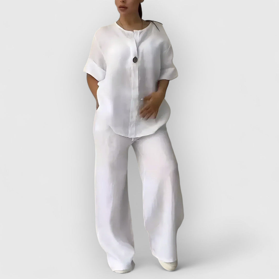 Femme Aarhus™ | Margherita – To-delt linned sæt i afslappet, elegant stil